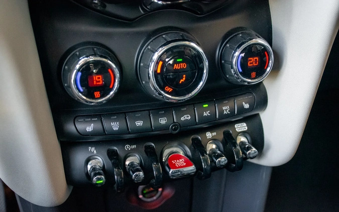 MINI Cooper cena 73900 przebieg: 76200, rok produkcji 2018 z Łódź małe 781